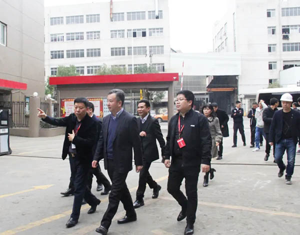 立信閥�?.jpg 立信閥�?.jpg