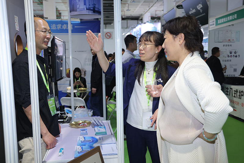 BF1A0064.jpg BF1A0064.jpg